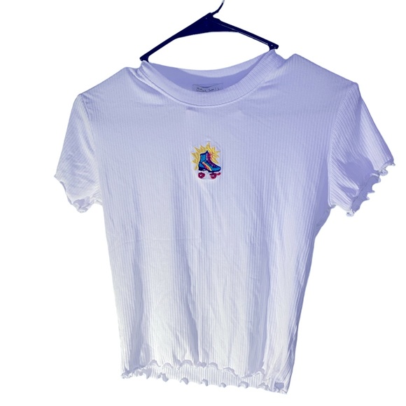 White roller skate top - Picture 1 of 1